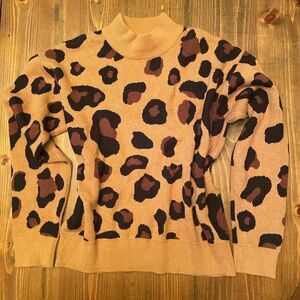 Animal print sweater size L